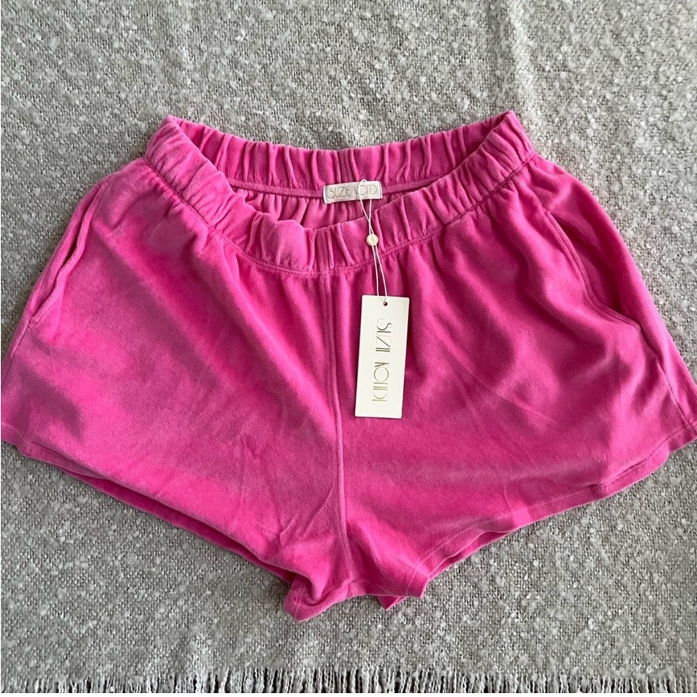 Suzie Kondi Track Shorts Velour Pink Cosmos